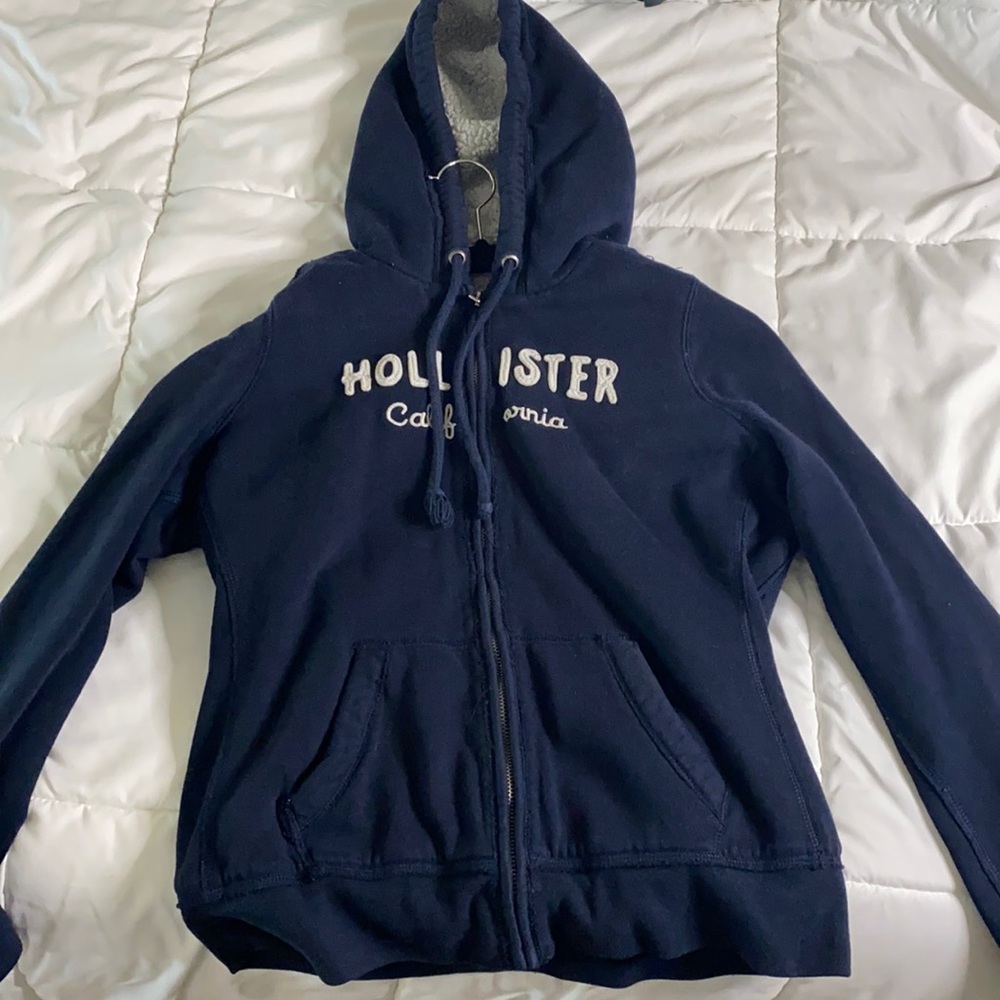 Hollister zip up
